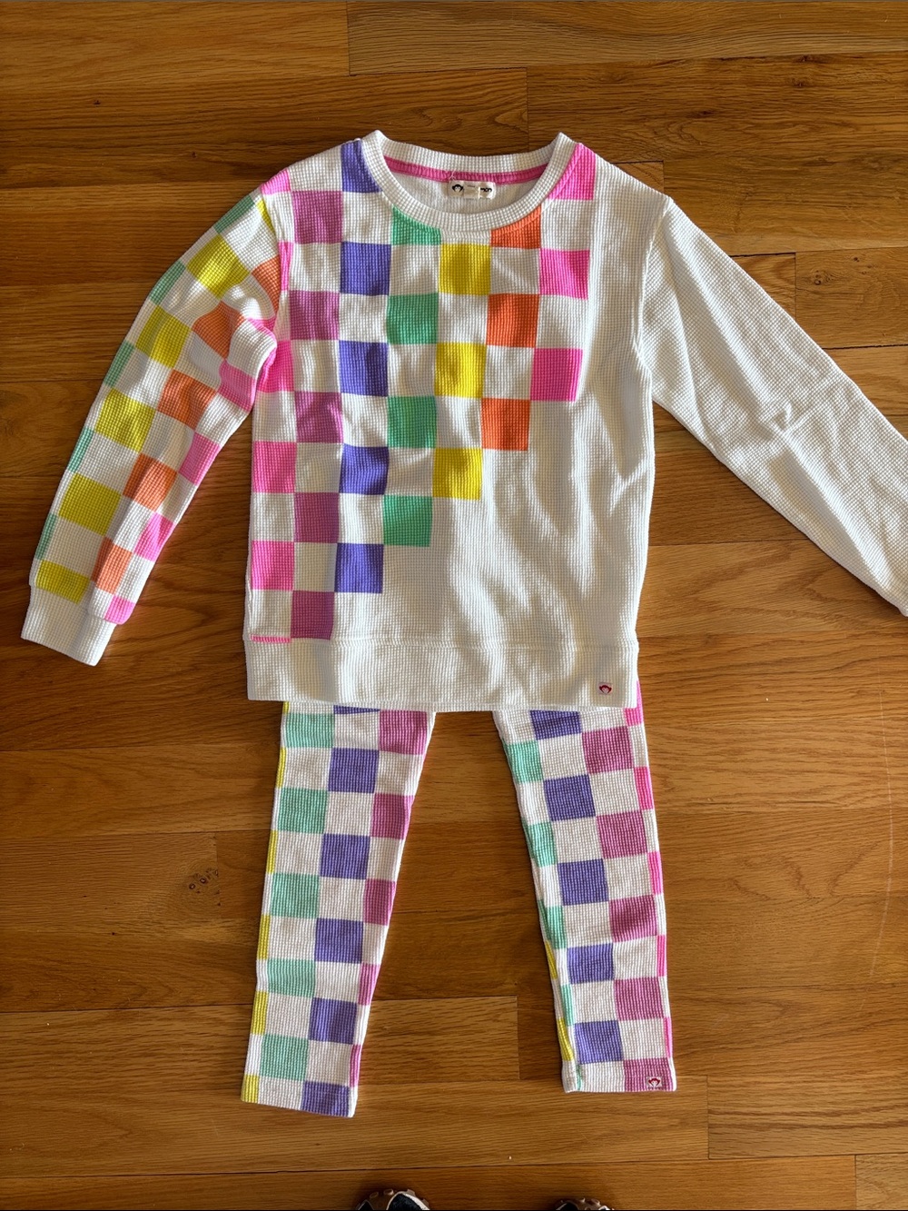 Appaman Kids White Waffle Knit Pajama Set with Multicolor Check girls size 7